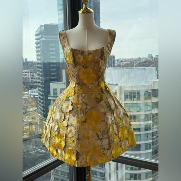 🆕 BRONX & BANCO 🧿 NWOT Jasmine Maraya Structured Mini Dress, Yellow, Sz L US 8 - Picture 4 of 16